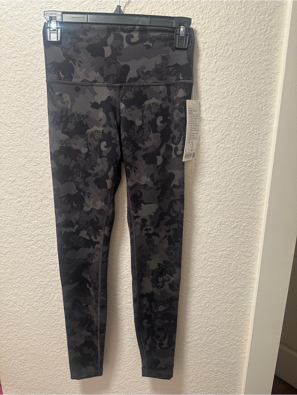 NWT lululemon wunder train leggings size 6